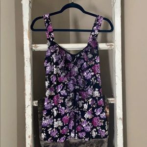 White House Black Market floral tank